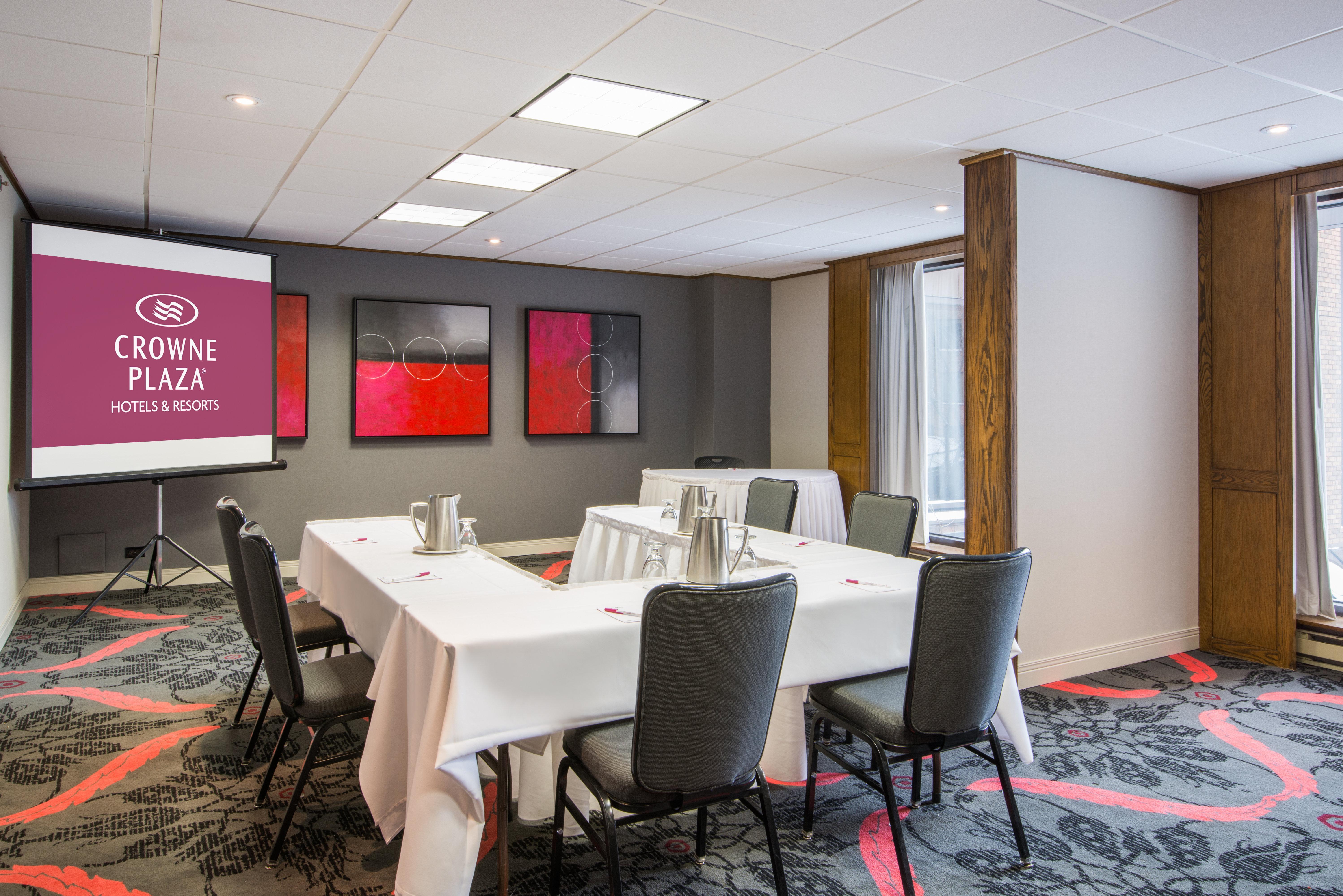Hotel Chateauneuf Gatineau-Ottawa Гатино Экстерьер фото